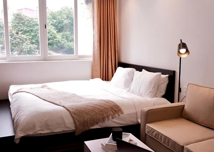 Cozy Minimalist Studio Near Bui Vien Walking Street, District 1