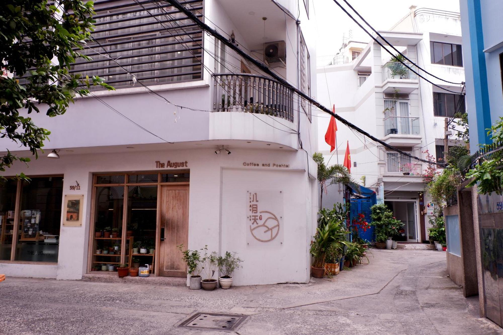 Căn hộ Cozy Minimalist Near Bui Vien Walking Street, District 1 *