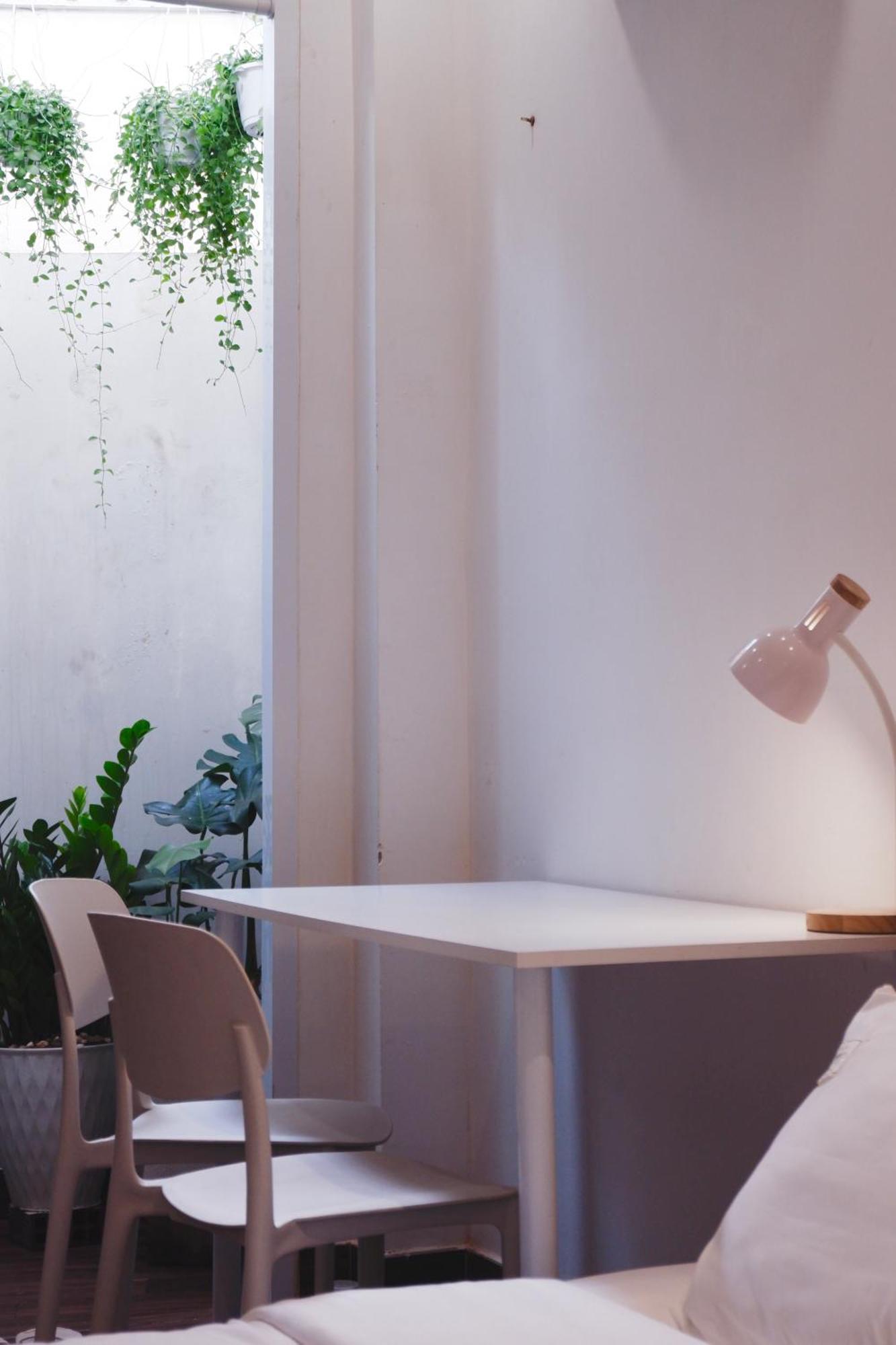 Cozy Minimalist Near Bui Vien Walking Street, District 1 Căn hộ TP. Hồ Chí Minh
